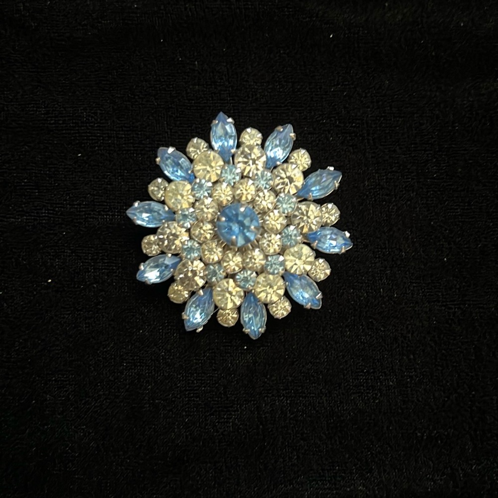 Vintage Brooch